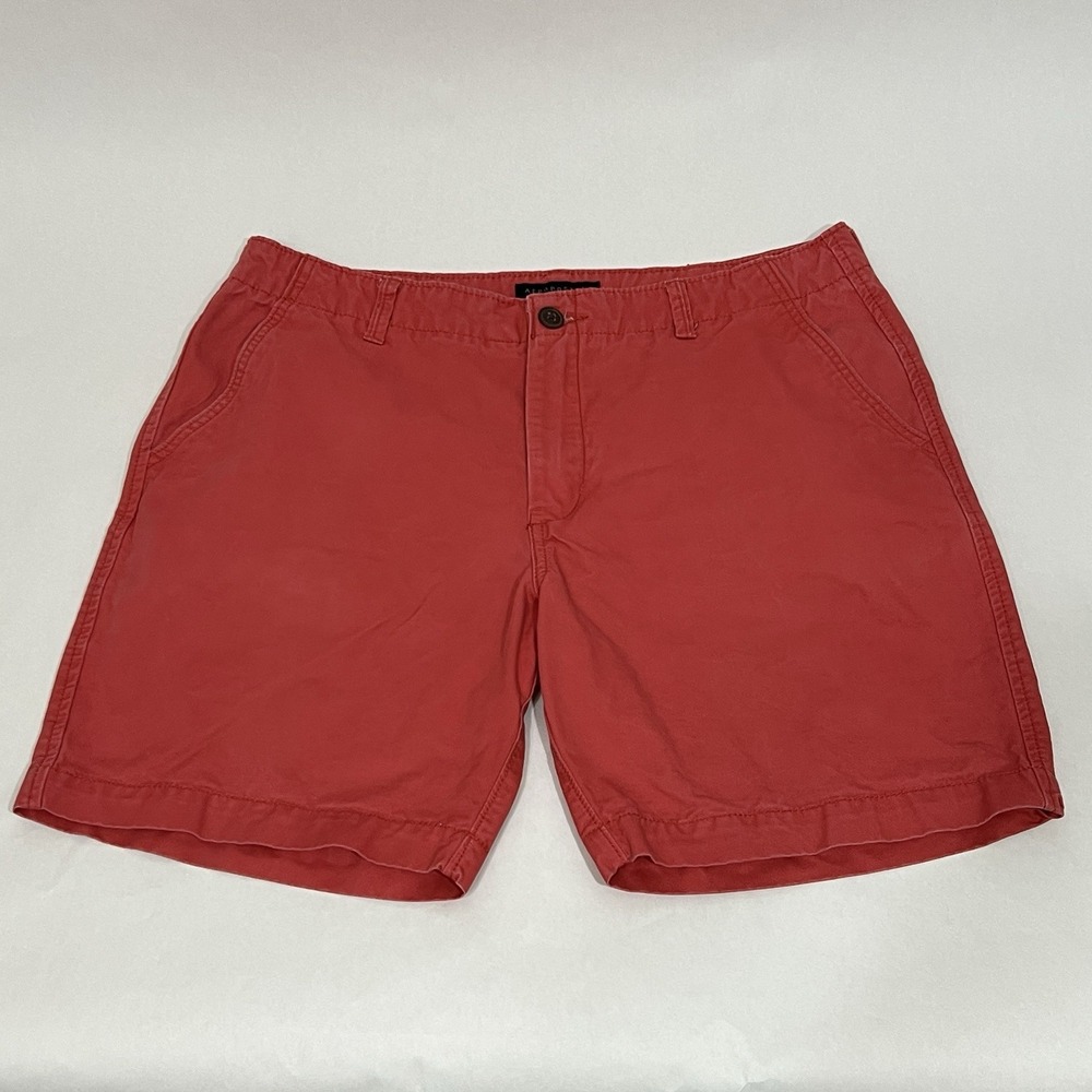AEROPOSTALE Flat Front Chino Shorts Red Bermuda Preppy Men Size 33